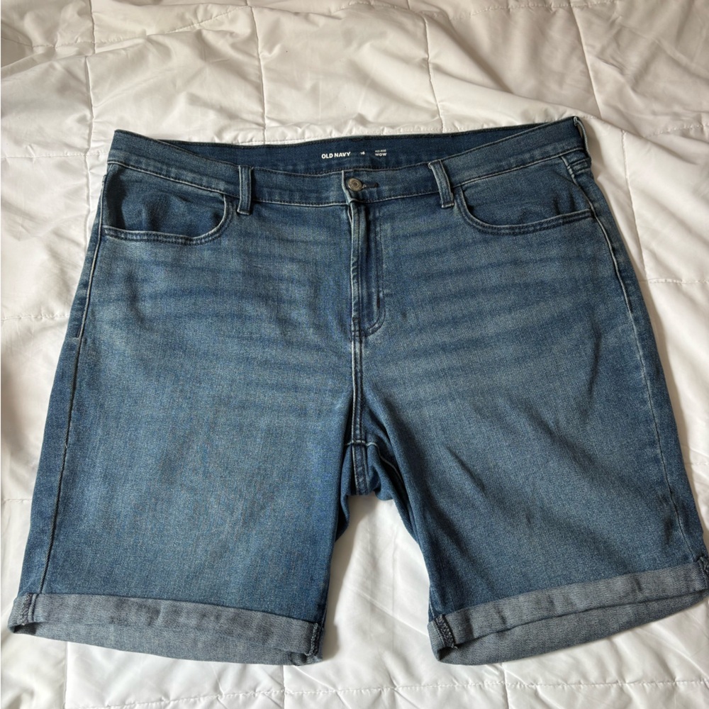 Old Navy Blue Rolled-Hem Denim Shorts